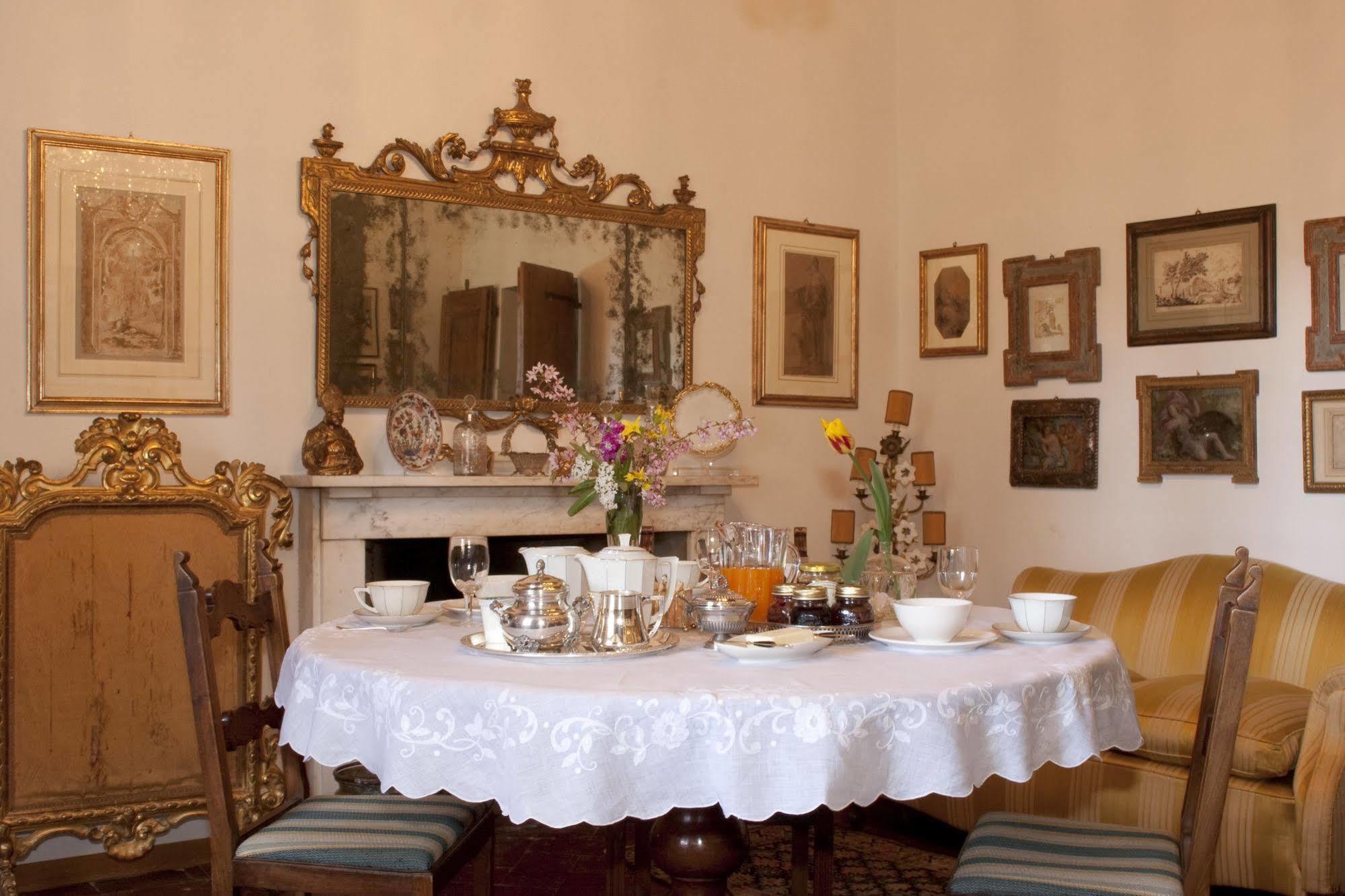 סקנדיצ'י Villa Malavolta מראה חיצוני תמונה